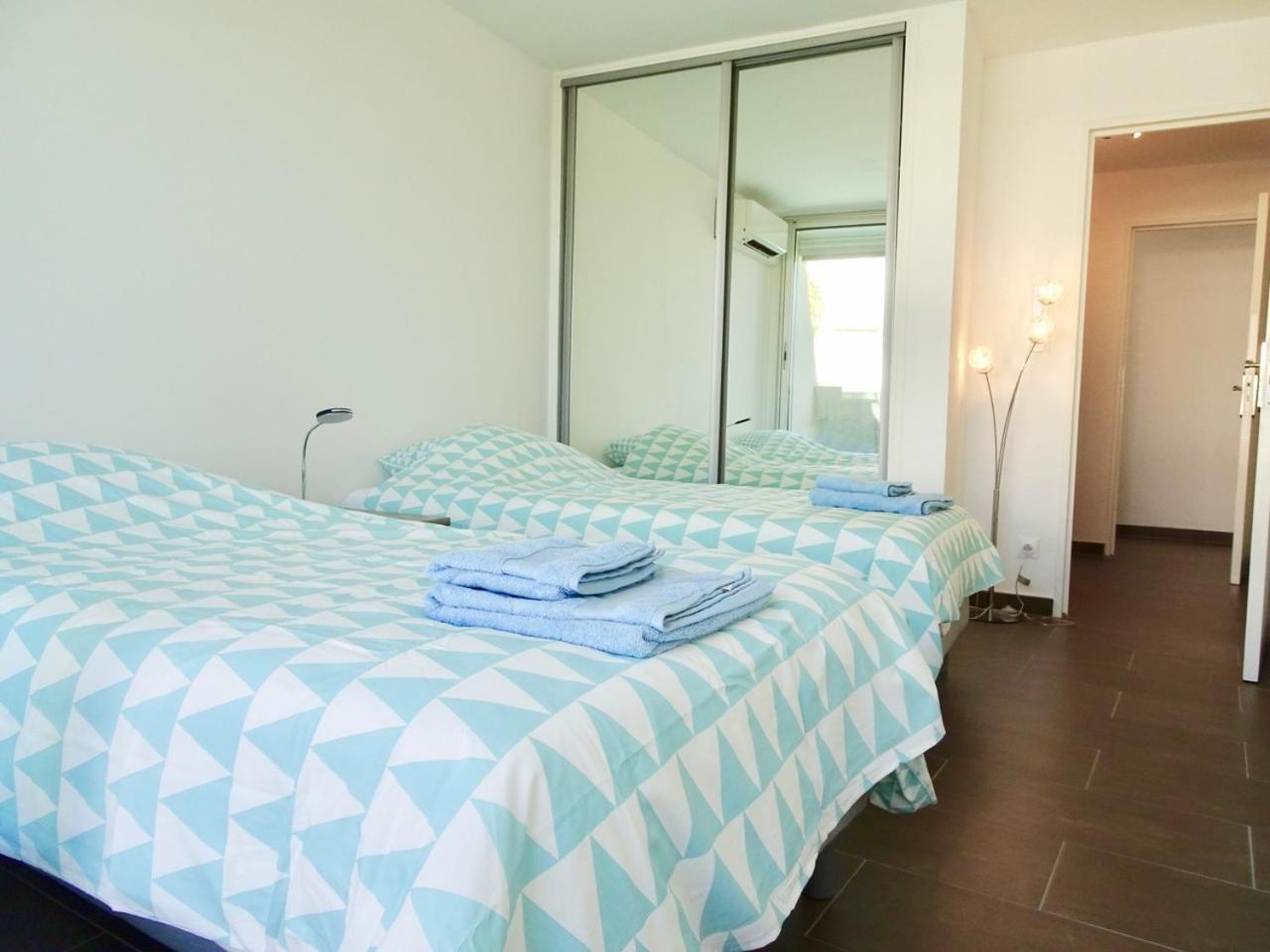 Pgh N5-25M De La Plage, Vue Mer, Piscine, Parking Ла Гранде-Моте Екстериор снимка